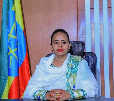 ወ/ሮ ገነት ወጋሪ   የጉ/ክ/ከ/ብልጽግና ፓርቲ ምና ፖለቲካ ዘርፍ ኃላፊ