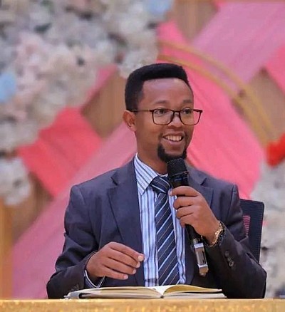 የጉለሌ ክፍለ ከተማ ዋና ስራ አስፈጻሚ አቶ ወልዴ ወገሴ